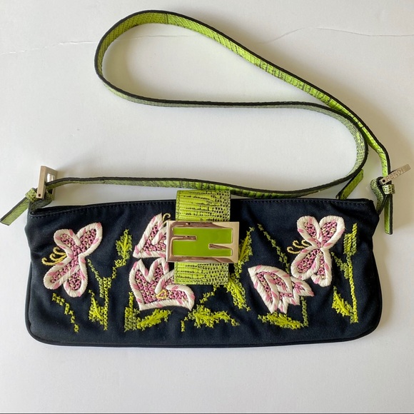 vintage fendi belt bag